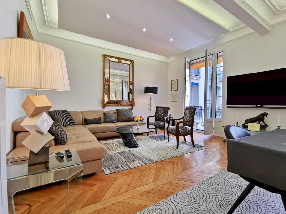 Luxury Baquis Apartment Nice Exterior photo